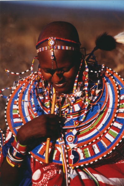 Sposa Maasai 300dpi.jpg